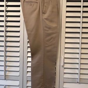 Men's Docker Easy Fit Khaki Slacks Size 38x32